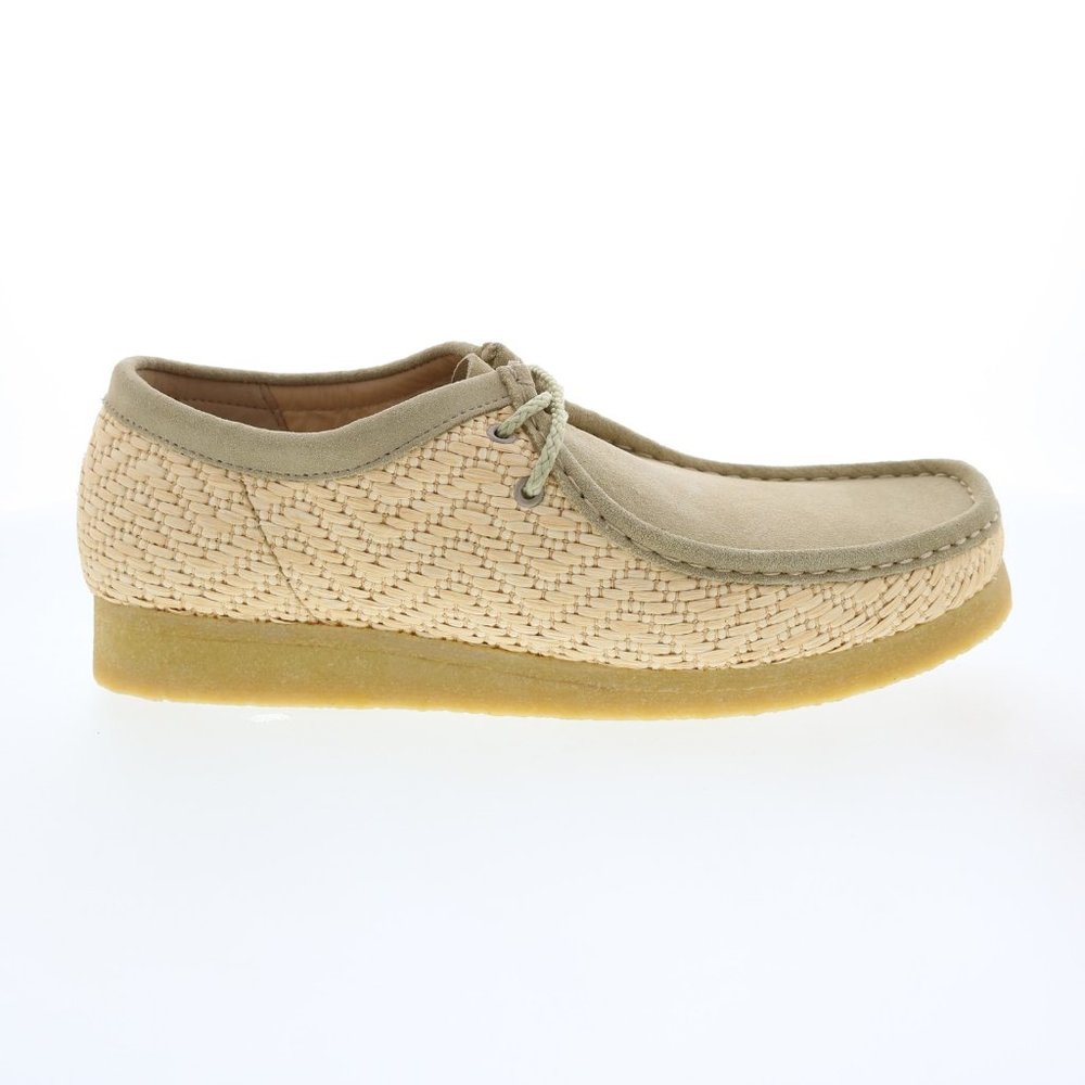 Clarks Tan Chukka Boots